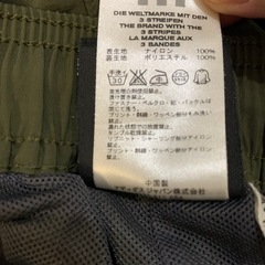 adidas 7分丈パンツの画像