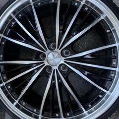20インチ4本セット 225/30R20　クリフクライム の画像