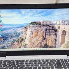 🎃Lenovo🌟ideapad330🌟美品白🌟i7🌟SSD🌟WIN11🌟Office2021の画像