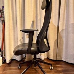 【IKEA】黒デスクチェアの画像