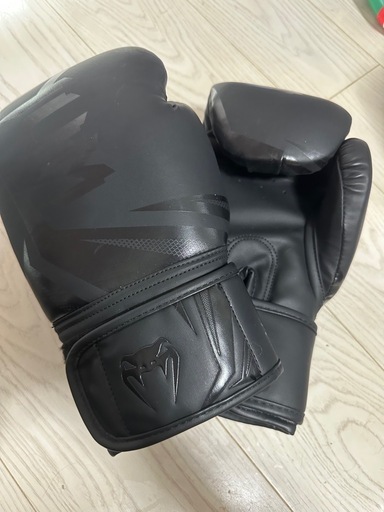 ボクシンググローブ　ブラック