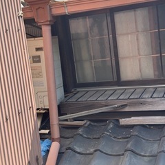 現地京都市　エアコン2台　取り外し回収希望　1台は業務用 サイズの画像