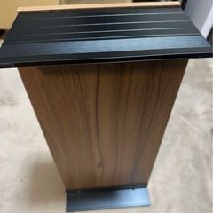 モニター台の画像