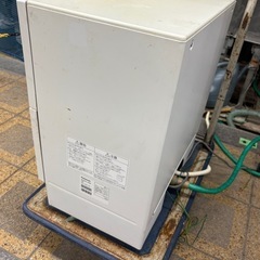 Panasonic パナソニック NP-TAE7 食器洗い乾燥機 NP-TAE7-W 2019年 食洗機の画像