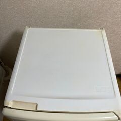 冷蔵庫 LGエレクトロニクス CUBEi LR-C09NW(90L)の画像