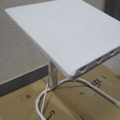 無料、パソコンテーブル、折りたたみテーブル【東京都江戸川区葛西駅から徒歩5分】の画像