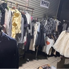 白ブーツ その他衣類80点の画像
