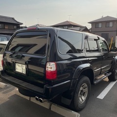 トヨタハイラックスサーフの画像