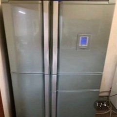 大容量500ml‼️シャーププラズマイオンクラスター冷蔵庫5ドア‼️の画像