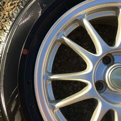 195/65R15 冬用スタッドレスタイヤ　アルミ4本セット　カローラアクシオ（１４０系）　フィールダー（１４０系）オーラ（１３系）ホイール綺麗です。の画像