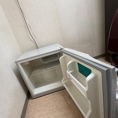 小型冷蔵庫の画像