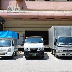 家具の配送組み立てスタッフの画像