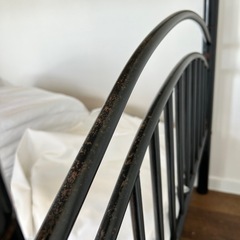 おしゃれなアイアン2段ベッドの画像