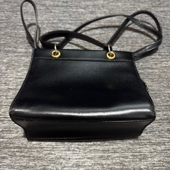 CELINE ショルダーバック　ブラゾン型押し　個人断捨離　鑑定済みの画像