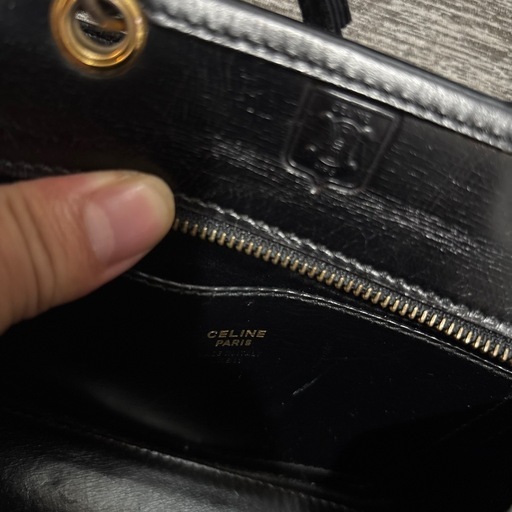 CELINE ショルダーバック　ブラゾン型押し　個人断捨離　鑑定済み