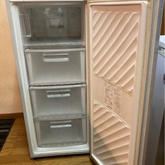 家庭用冷凍庫　三菱　SLIM45　の画像