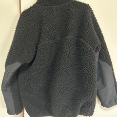 ファーストダウンのボアジャケット
の画像