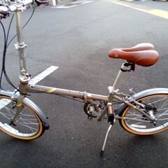 DAHON 30周年記念モデル　2０インチ　折りたたみ　変速の画像