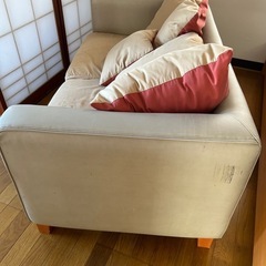 ソファー2人掛けの画像
