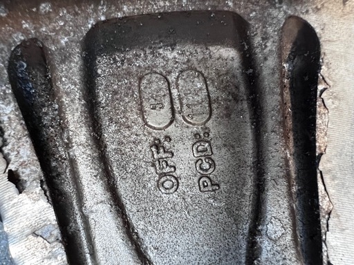 エステータス　19いんち 19インチ