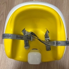 バンボ Bumbo マルチシート テーブル付き ベビーチェアの画像