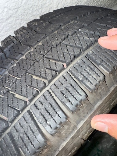 2022年製175/65R15スタッドレスタイヤ　ブリヂストンVRX2