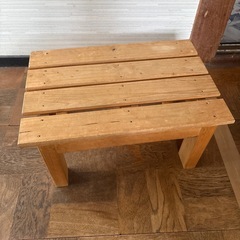 イス　足台の画像