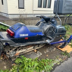 スノーモービル YAMAHA SRX700の画像
