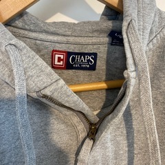 【まとめ買い値引可】CHAPS パーカー　メンズLの画像