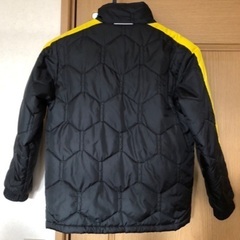 プーマ冬ジャンバーの画像