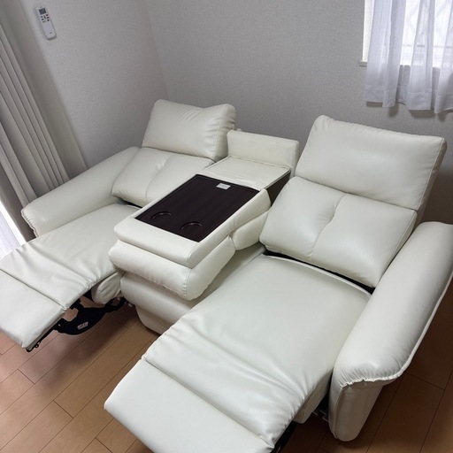 ニトリ　ソファー　リクライニング　3人掛け