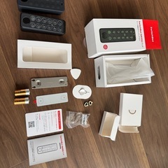 SwitchBot ドアロックPro/キーパッドタッチ 指紋認証パッドセットの画像