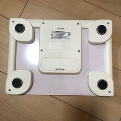 体重体組成計 OMRON  HBF-212 カラダスキャンの画像