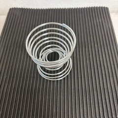 エッグスタンドの画像