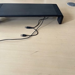 キーボード置きUSB増設機能つき付きの画像