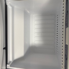 SHARP冷蔵庫2019年製の画像
