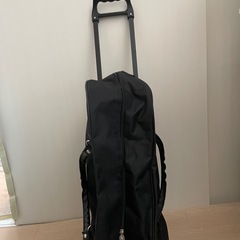 キャスター付きバッグの画像