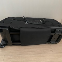 キャスター付きバッグの画像