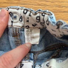 H&M 子供用デニムの画像