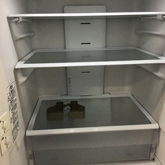 HITACHI     3ドア冷蔵庫　2016年製　265L    自動製氷なし　中古品の画像