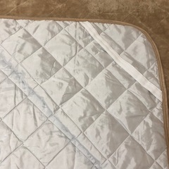 美品 ニトリ 敷きパッド ソフトタッチ シングルサイズ 冬用 暖かいの画像