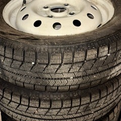 受付終了、・ブリヂストンスタッドレスタイヤ155/65R13残りミゾ約7ミリの画像