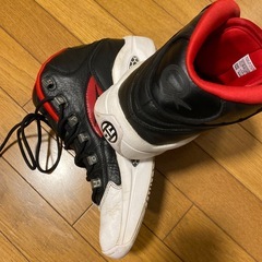リーボックスニーカーの画像