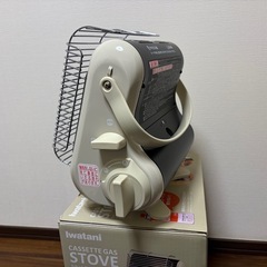 Iwatani カセットガスストーブ　マイ暖　キャンプ用品出品中の画像