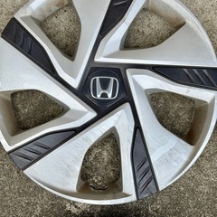 ホンダフリード純正ホイールきキャップの画像