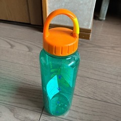 未使用　ボトルの画像