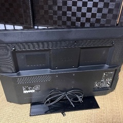 シャープ液晶テレビ32型薄型けいりょう軽量YouTubeなど見れる！！　LC 32-H Gの画像