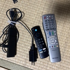シャープ液晶テレビ32型薄型けいりょう軽量YouTubeなど見れる！！　LC 32-H Gの画像