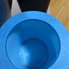 ゴミ箱
の画像