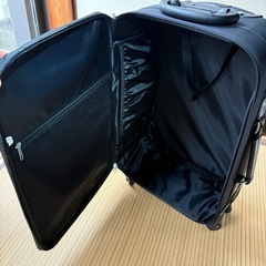 新品　スーツケースの画像
